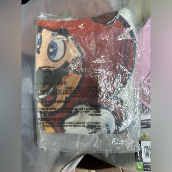 Alphalete Gym Wear and Jerseys - Picture 6 of 6